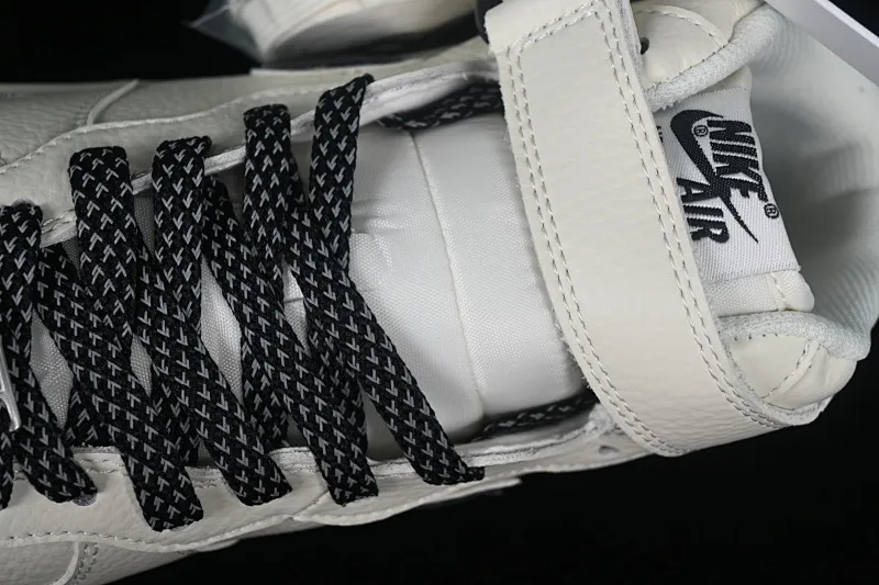 All categories Nk Air Force 1 Air Force series Nk Air Force 1 Mid Air Force mid-top Nk Air Force 1'07 Mid Beige and black two-color bottom Starry Air Force One mid-top casual sneakers XL0236-236